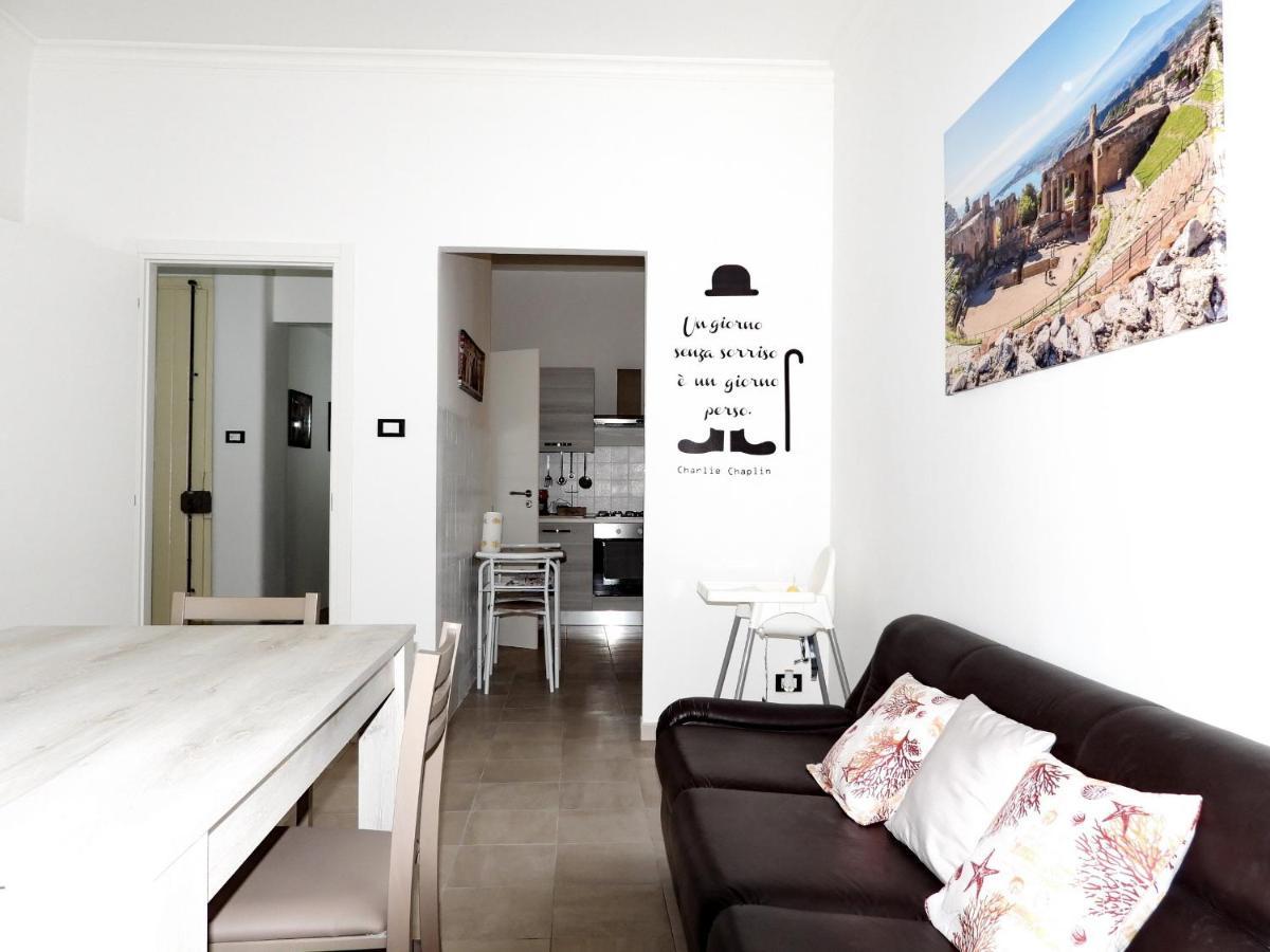 Orizzonte Etna Apartment คาตาเนีย ภายนอก รูปภาพ