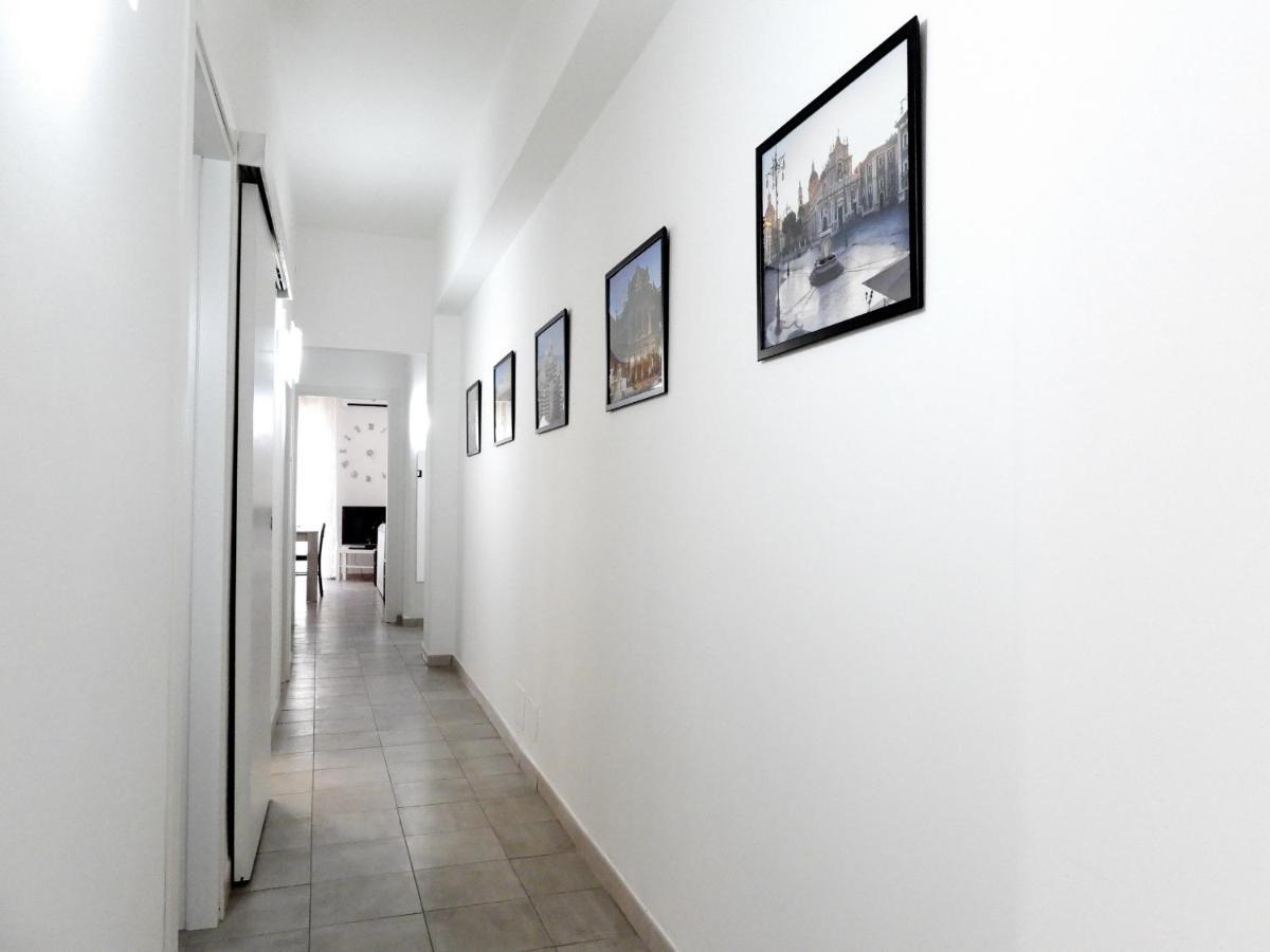 Orizzonte Etna Apartment คาตาเนีย ภายนอก รูปภาพ