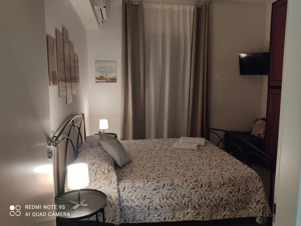 Orizzonte Etna Apartment คาตาเนีย ภายนอก รูปภาพ